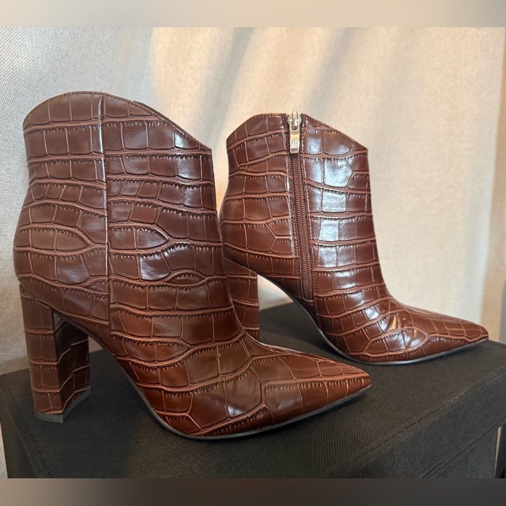 Marc Fisher Jarli Brown Croc-Embossed Ankle Boots